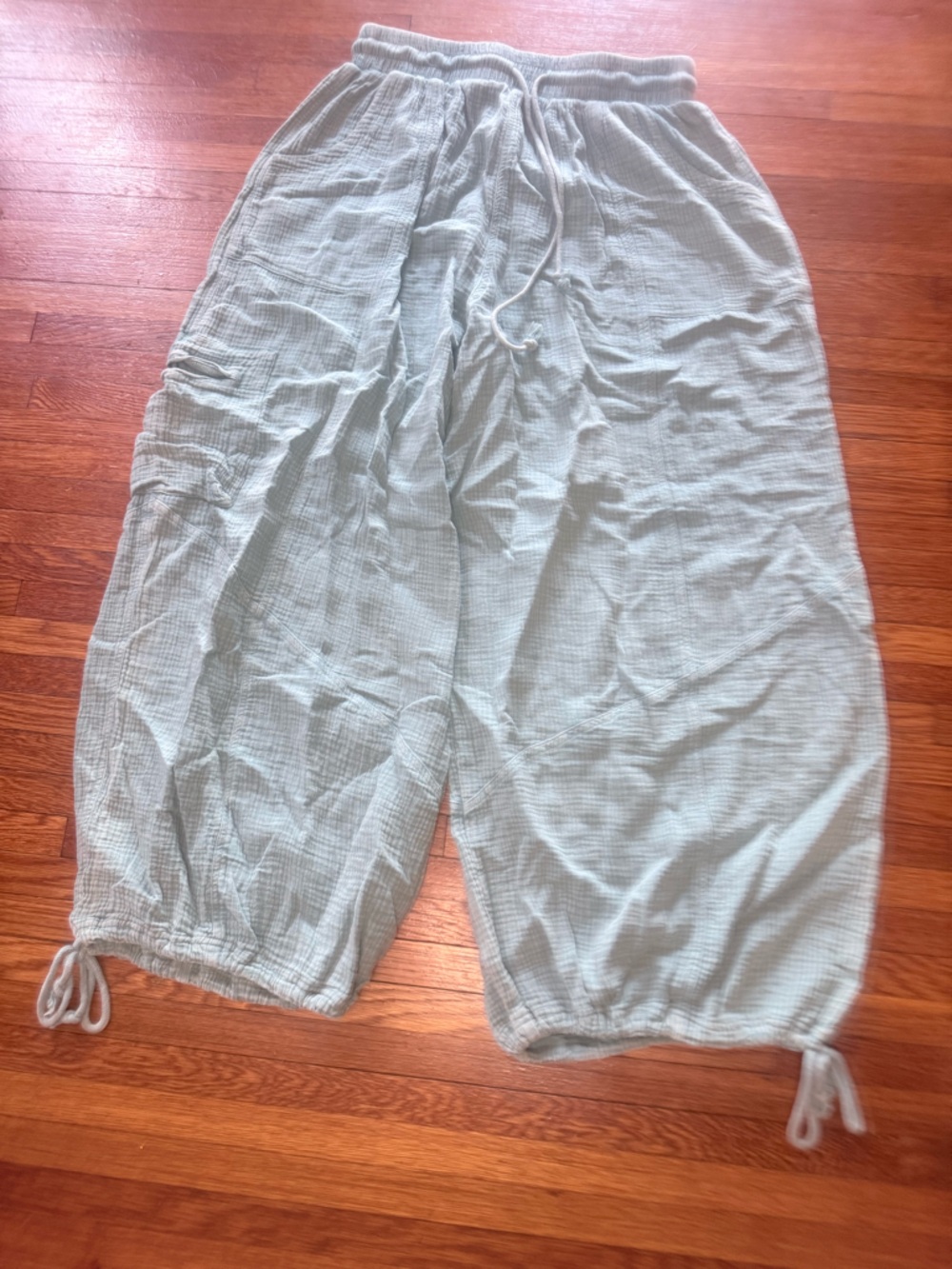 Easel Light Sage Drawstring Joggers